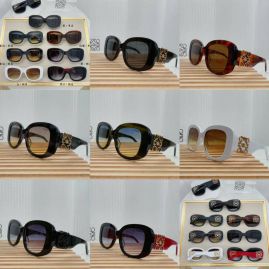Picture of Loewe Sunglasses _SKUfw50166644fw